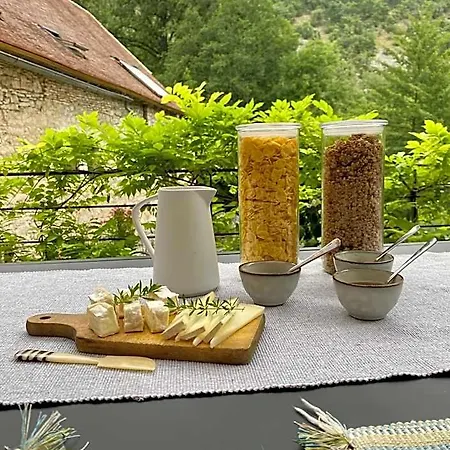 Moulin De Latreille Nocleg ze śniadaniem 4*